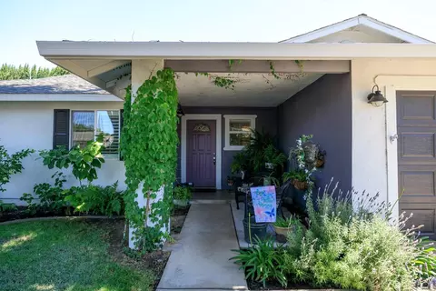 1208 Garnet Dr, Modesto, CA 95355 photo 6