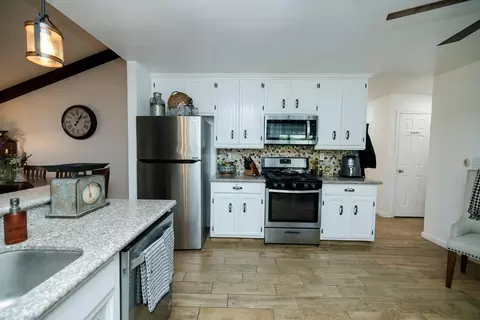 1208 Garnet Dr, Modesto, CA 95355 photo 20