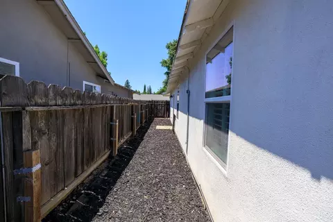 1208 Garnet Dr, Modesto, CA 95355 photo 53