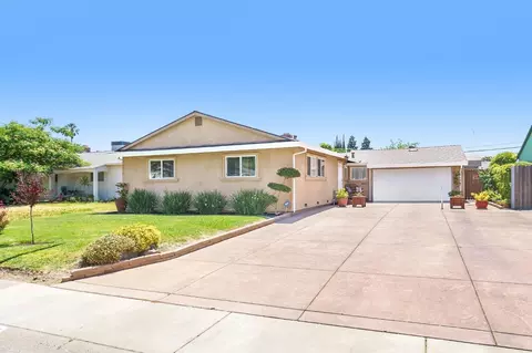 7569 South Pkwy, Sacramento, CA 95823
