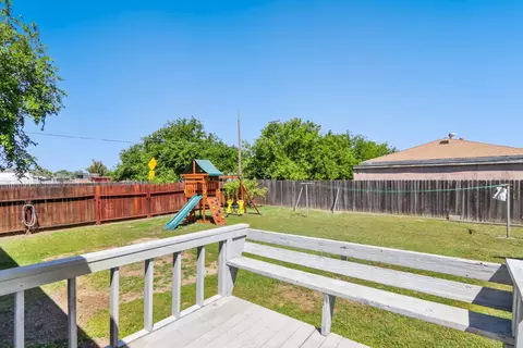 Exterior - 103 Delano St, Elverta, CA 95626 photo 14 of 29