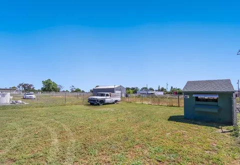 Exterior - 103 Delano St, Elverta, CA 95626 photo 27 of 29