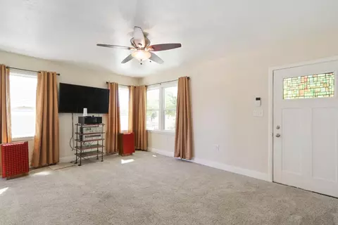 Living - 103 Delano St, Elverta, CA 95626 photo 2 of 4