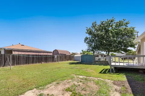 Exterior - 103 Delano St, Elverta, CA 95626 photo 17 of 29