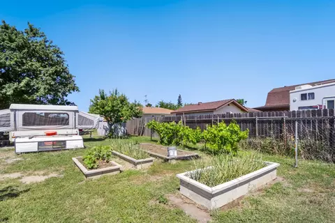 Exterior - 103 Delano St, Elverta, CA 95626 photo 25 of 29