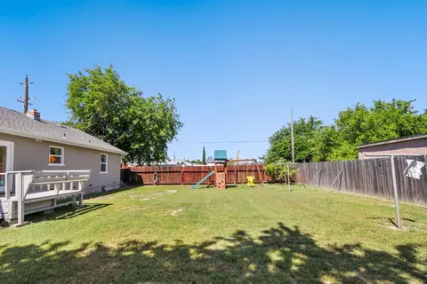 Exterior - 103 Delano St, Elverta, CA 95626 photo 18 of 29