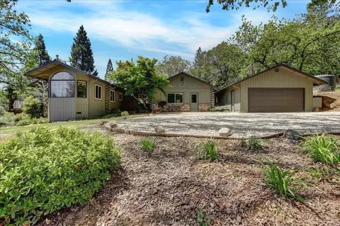 11494 Bitney Springs Rd, Nevada City, CA 95959