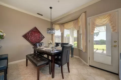 2811 Black Oak Dr, Rocklin, CA 95765 photo 12