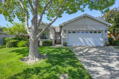 2811 Black Oak Dr, Rocklin, CA 95765 photo 3