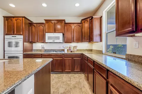 4016 Huston Way, Olivehurst, CA 95961 photo 14