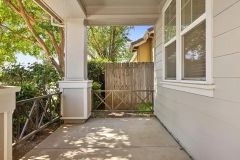 1713 Thomas Ct, Modesto, CA 95355 photo 4