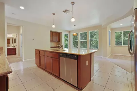 1713 Thomas Ct, Modesto, CA 95355 photo 14