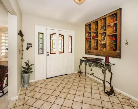 Entry Way - 501 Abbey St, Winters, CA 95694 photo 3 of 7