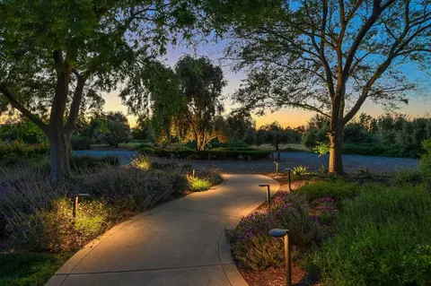 34284 Corcoran Hill Ln, Davis, CA 95616 photo 4