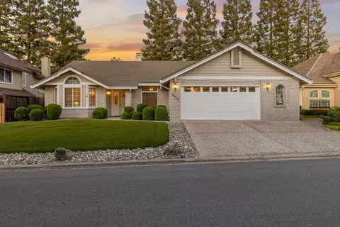 1972 Somerdale Cir, Roseville, CA 95661