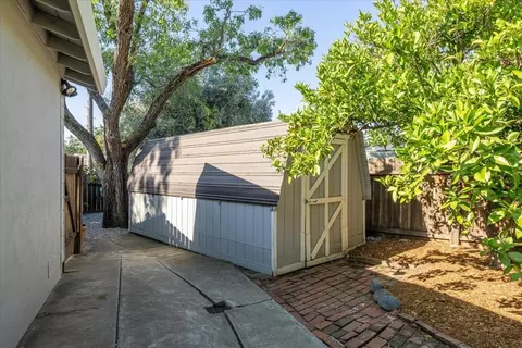 4401 Stoney Way, Carmichael, CA 95608 photo 25