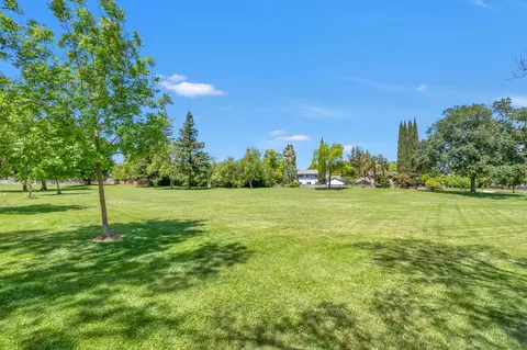 2080 Alta Loma St, Davis, CA 95616 photo 29