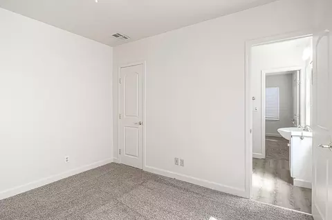 744 W Yosemite Ave, Manteca, CA 95337 photo 15