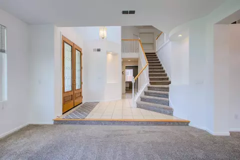454 Otis Dr, Ripon, CA 95366 photo 4