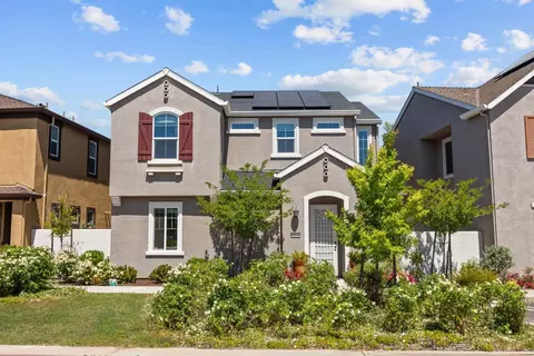 1592 Parkside Way, Roseville, CA 95747