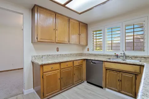650 Nancy Dr, Ripon, CA 95366 photo 16