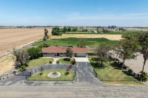 View/Area - 2486 Mccullagh St, Stevinson, CA 95374 photo 3 of 4