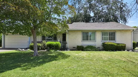 102 W Longview Ave, Stockton, CA 95207