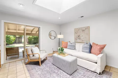 1324 Gary Way, Carmichael, CA 95608 photo 9