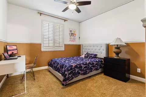Bedroom - 2913 Hillglen Ave, Modesto, CA 95355 photo 4 of 6