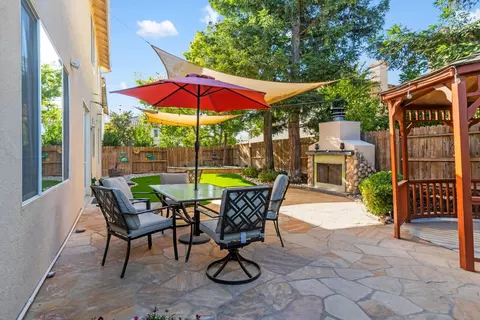 Exterior - 2913 Hillglen Ave, Modesto, CA 95355 photo 9 of 12