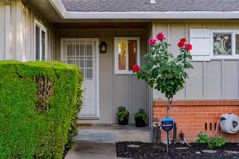 5632 Engle Rd, Carmichael, CA 95608 photo 4
