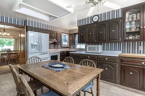 Kitchen - 225 Park Ave, Modesto, CA 95354 photo 2 of 3