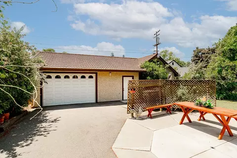 Exterior - 225 Park Ave, Modesto, CA 95354 photo 5 of 8