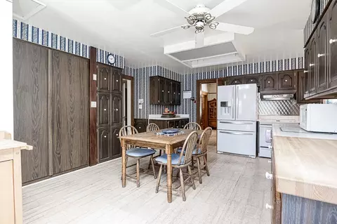 Kitchen - 225 Park Ave, Modesto, CA 95354 photo 3 of 3