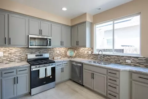 2270 Bentley Ln, Tracy, CA 95376 photo 9