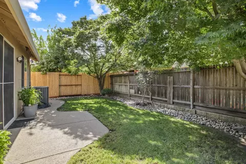 1990 Box Car Dr, Manteca, CA 95337 photo 32