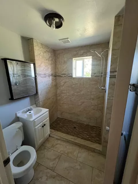 2525 4th St, Hughson, CA 95326 photo 5