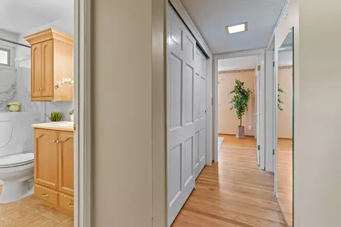 Entry Way - 635 El Toro Way, Davis, CA 95618 photo 3 of 3