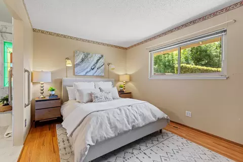 Bedroom - 635 El Toro Way, Davis, CA 95618 photo 4 of 6