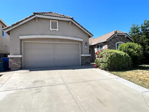 1348 Bamboo St, Plumas Lake, CA 95961 photo 2