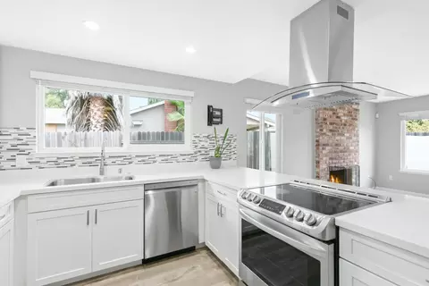 3753 Pullman Dr, Sacramento, CA 95827 photo 12
