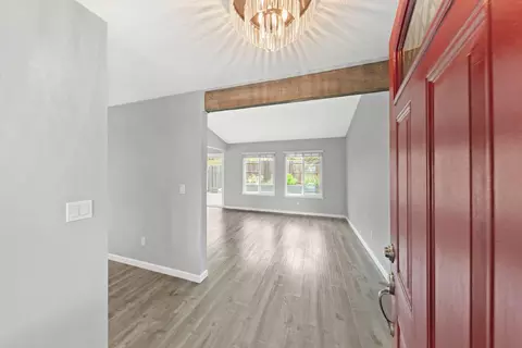 3753 Pullman Dr, Sacramento, CA 95827 photo 4