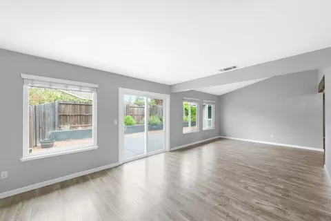 3753 Pullman Dr, Sacramento, CA 95827 photo 18