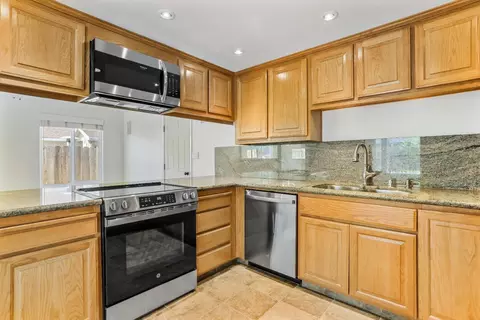 2917 Zarand Dr, Modesto, CA 95355 photo 13