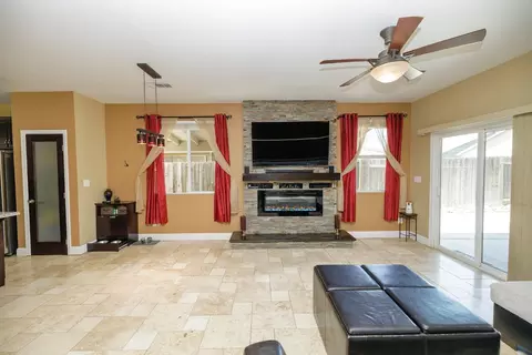 1817 Cielito Dr, Modesto, CA 95358 photo 10