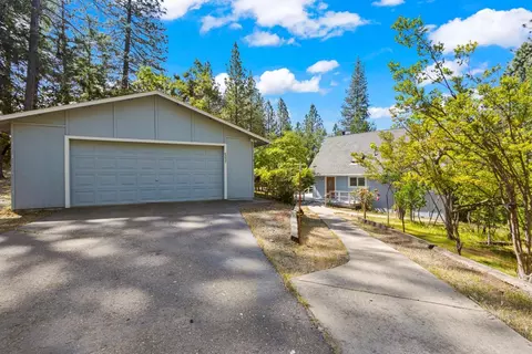 6237 Red Robin Rd, Placerville, CA 95667 photo 3
