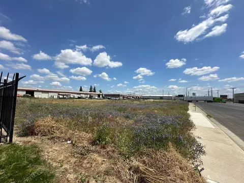 2617 E Whitmore Ave, Modesto, CA 95358 photo 11