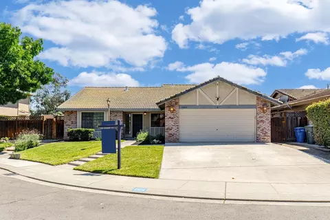 2604 Riverview Ct, Modesto, CA 95351 photo 2