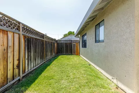 2604 Riverview Ct, Modesto, CA 95351 photo 42