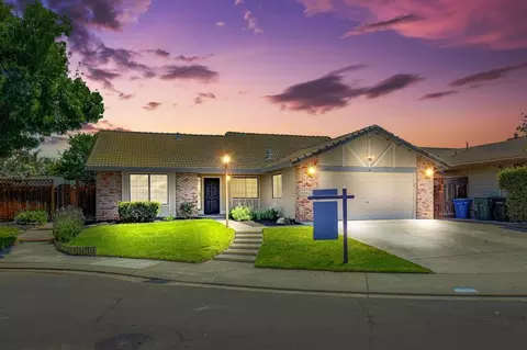 2604 Riverview Ct, Modesto, CA 95351 photo 1